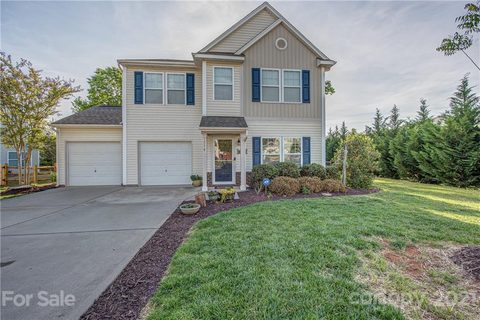 1516 Kellys Landing Drive