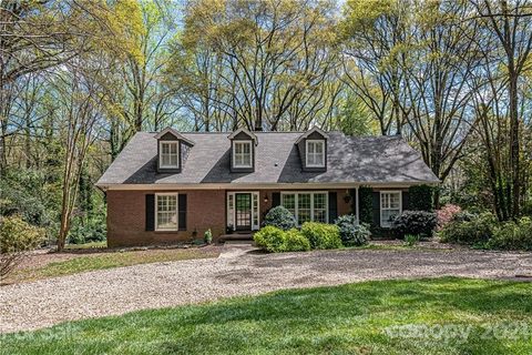 2411 Thornridge Road sold home in Wilton Wood, Charlotte, NC