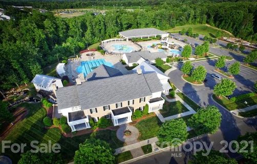 1005 Linn Cove 2013