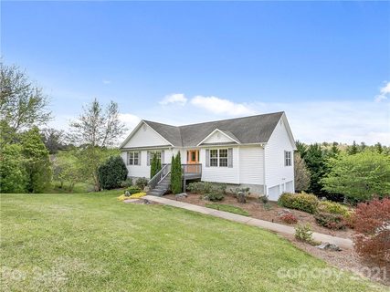 127 Ridge Brook Drive sold home in Ridge Brook Estates, Weaverville, NC