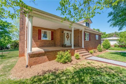 1209 Armstrong Road sold home in Southpoint, Belmont, NC