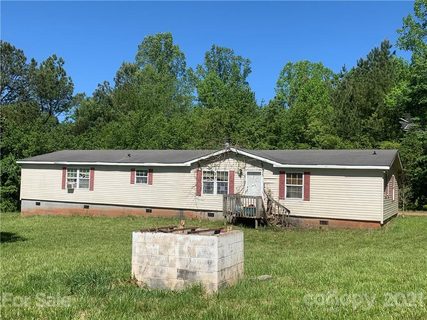 1906 Aprils Way sold home in Fernwood Acres, Newton, NC
