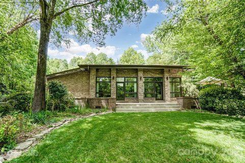 1860 Montague Road sold home in Lake Wylie, Clover, SC