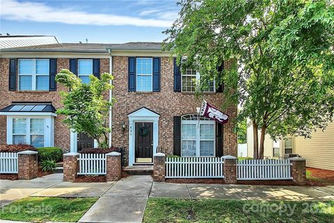 627 Atherton Way