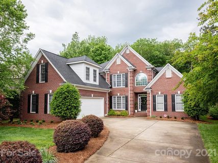 11829 James Richard Drive sold home in Vanderbilt at Providence, Charlotte, NC