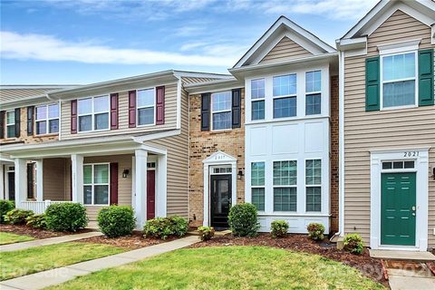 2017 Aston Mill Place