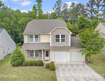 738 Lynville Lane