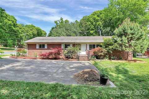 7501 Monroe Road