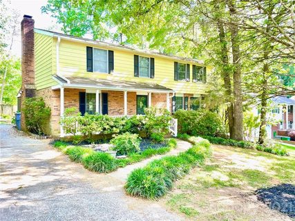 916 Munday Court