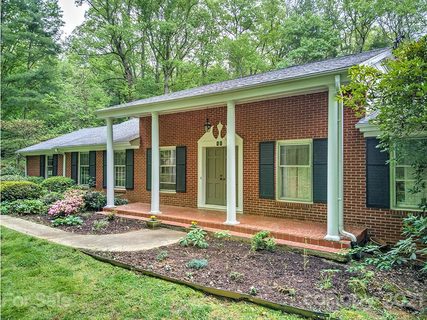 55 Woodbury Road