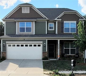 4258 Falls Lake Drive sold home in Parkview Estates, Concord, NC