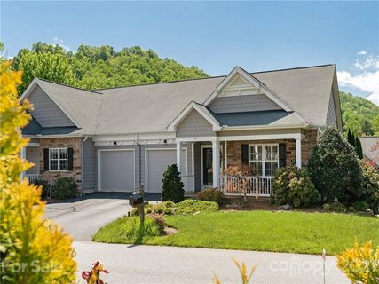 92 Shaws Creek Farm Road sold townhome in Shaws Creek Farm, Hendersonville, NC
