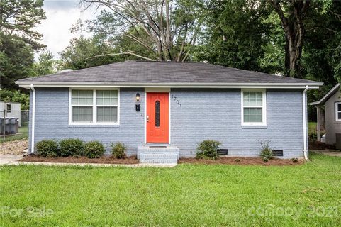 1701 Finchley Drive 12