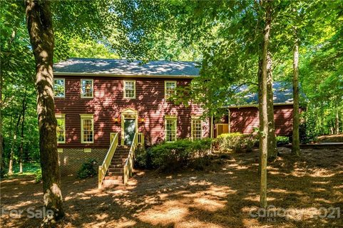 300 Abbotsford Court sold home in Brackenbury Estates, Charlotte, NC