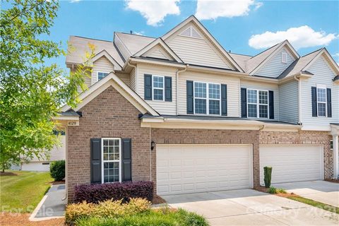 Previously sold for $417,000