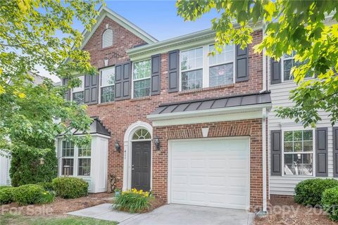 411 Windsor Gate Drive sold townhome in Palmetto Traces, Fort Mill, SC