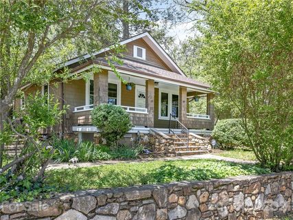 27 Oakley Place sold home in Pisgah Heights, Asheville, NC
