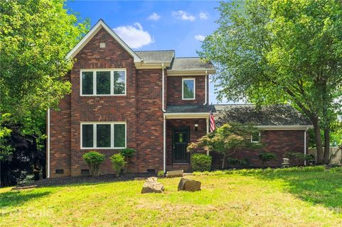 512 Wyre Forest Court sold home in Sardis Ridge North, Charlotte, NC