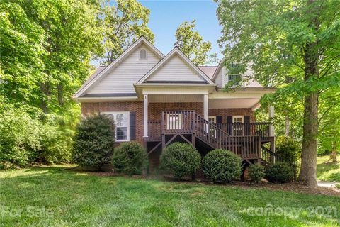 7250 Aldwych Lane