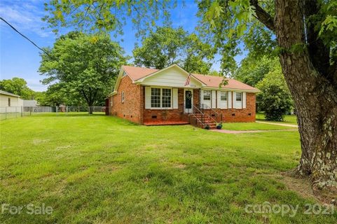 10724 Arlington Church Road sold home in Arlington Forest, Mint Hill, NC