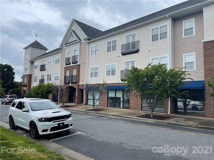 1410 4th Street Drive 208 sold condo in Viewmont Plaza, Hickory, NC