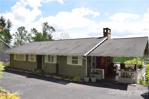 137 Azalea Lane sold home in Tall Pine Ridge, Spruce Pine, NC