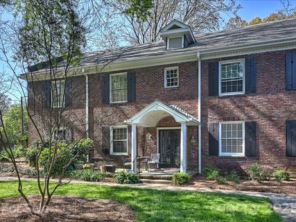 522 Hawthorne Lane 14 sold home in Hawthorne Condominiums, Charlotte, NC