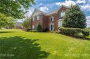 132 Fox Den Circle sold home in Statesville, SC