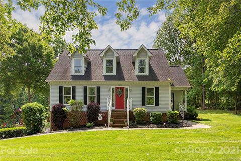 2409 Sugar Lane