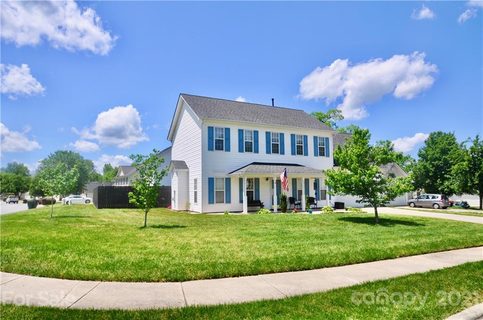 5744 Heron Point Place