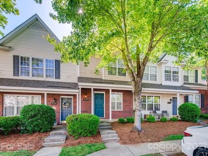 Previously sold for $232,800