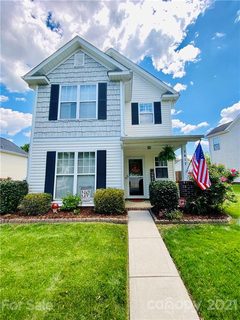 7617 Rolling Meadows Lane sold home in Stonegate Farms, Huntersville, NC