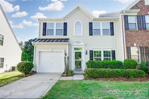 725 Prospect Lane sold townhome in Palmetto Traces, Fort Mill, SC
