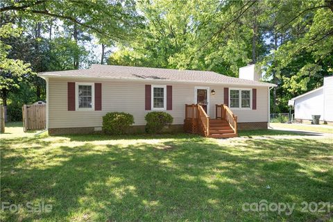 2038 Pinevalley Road