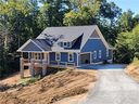 Lot 28 Jonathan Lane sold home in Hendersonville, SC