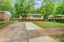 9422 Spruce Pine Place sold home in Charlotte, SC