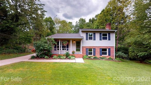 6 Crandon Court