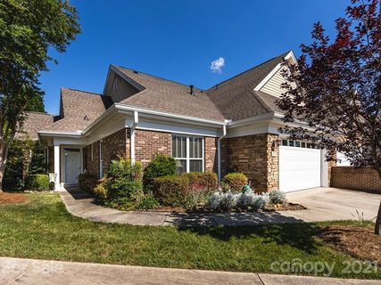 10710 Vicino Court sold home in Bella Sera Villas, Matthews, NC