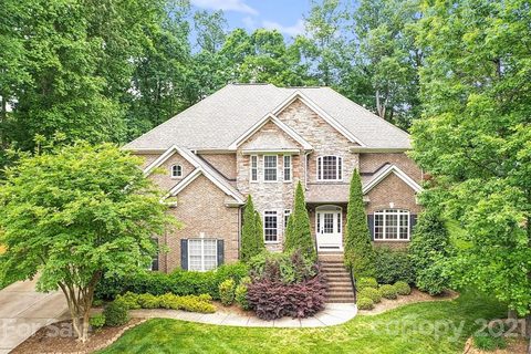 121 Fulton Farms Lane sold home in Brookridge Shores, Mooresville, NC
