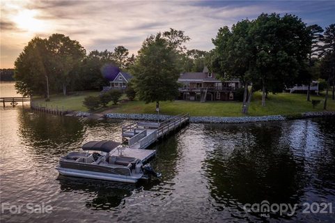 Previously sold for $767,777