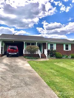 113 Southglenn Drive sold home in Southglenn, Shelby, NC