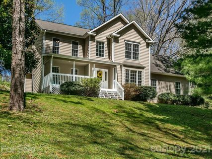 3 Muirfield Circle