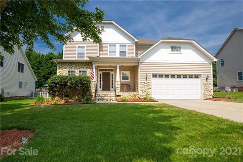 2224 Iron Works Drive sold home in Mill Creek Falls, Lake Wylie, SC