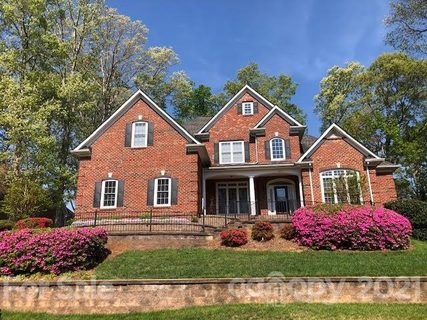 7870 Oak Haven Lane