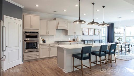 6207 Majesty Court 151