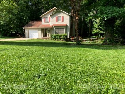 209 Vermont Drive sold home in Laurel Park, Stanley, NC