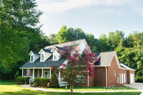 840 Stafford Estates Drive sold home in Stafford Estates, Salisbury, NC