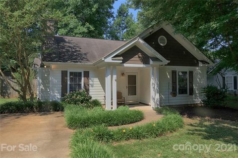 124 Cedarcroft Drive
