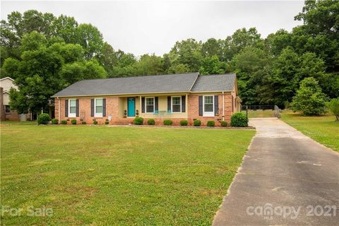 2074 Havenwood Drive sold home in Arrowood, Lancaster, SC