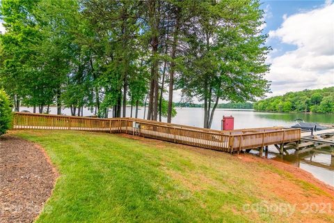 Previously sold for $265,000